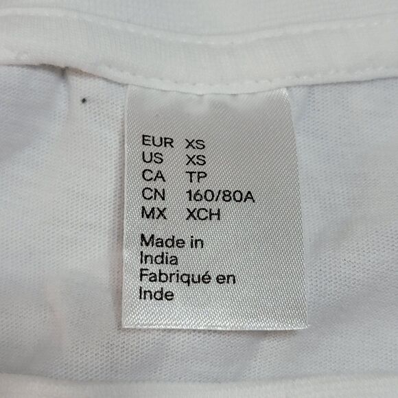 "Equality The Future Is Love" Graphic Sleeveless Top White - Size XS - Picture 4 of 6